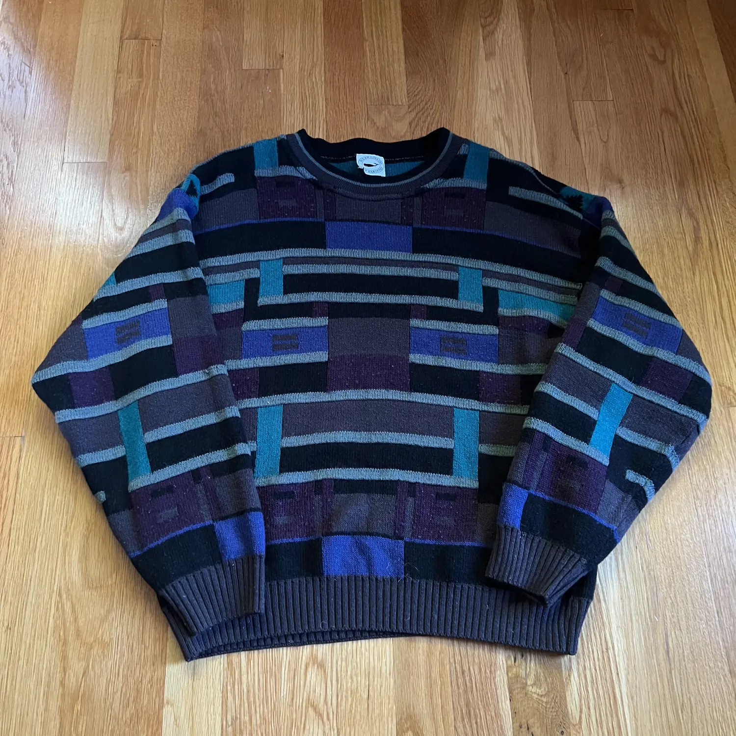 Vintage 90’s Geometric Sweater (M)