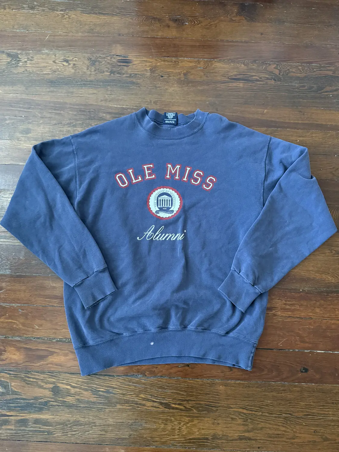 Vintage Ole Miss Alumni Sweatshirt