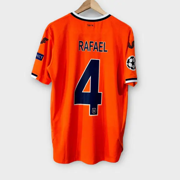 Istanbul Basaksehir 2020/21 Home Shirt - Rafael 4 (L)