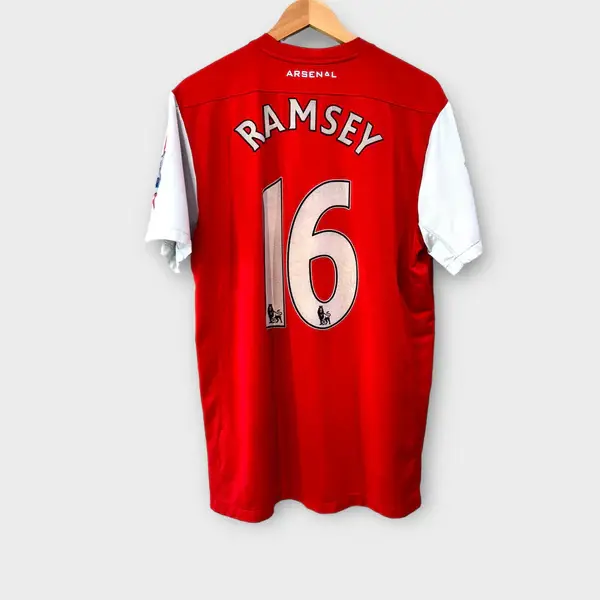 Arsenal 2011/12 Home Shirt - Ramsey 16 (Large)