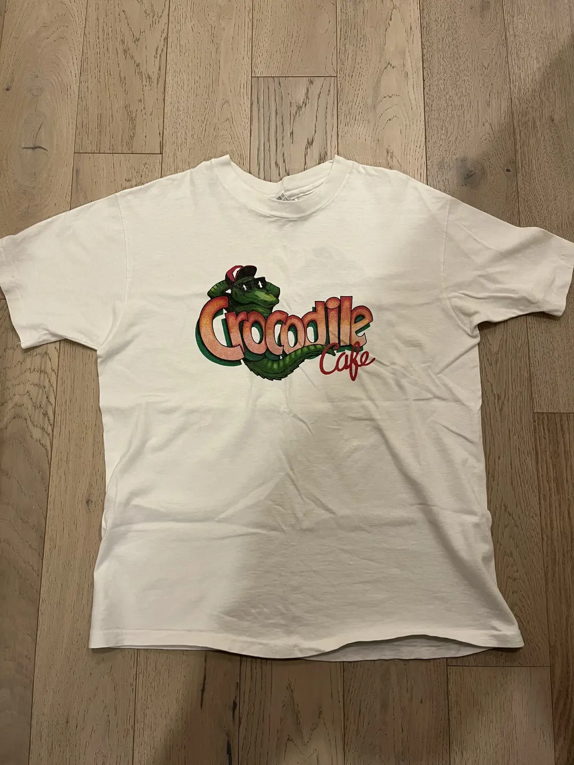 Crocodile Cafe (M)