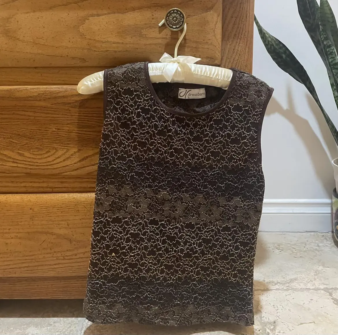 Vintage Brown Tank Top with Floral Detailing