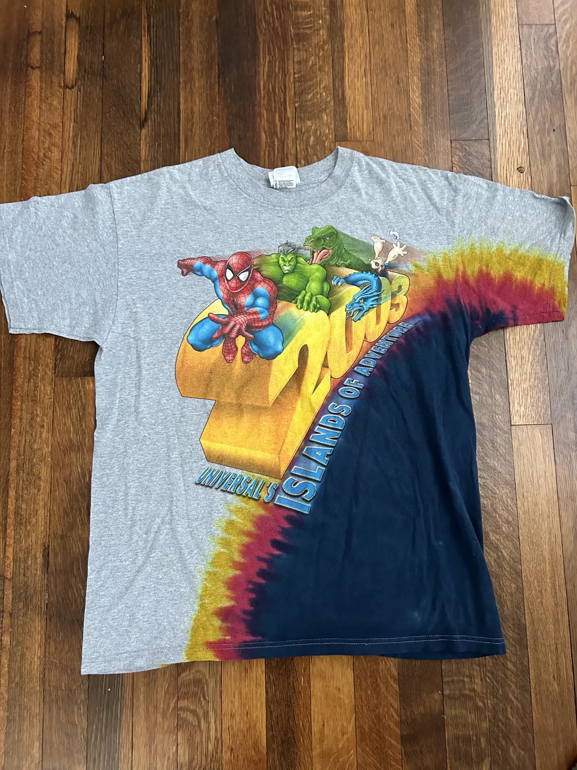 2003 Universal Island of Adventure T-Shirt