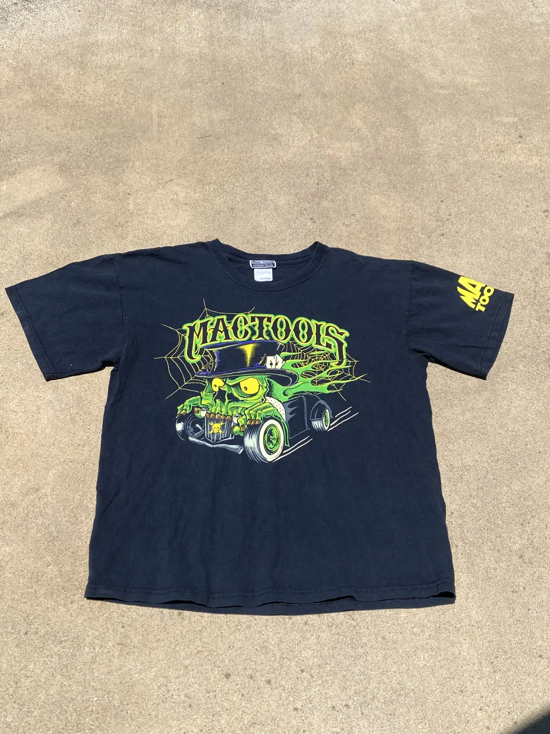 Vintage Mac Tools Racing tshirt