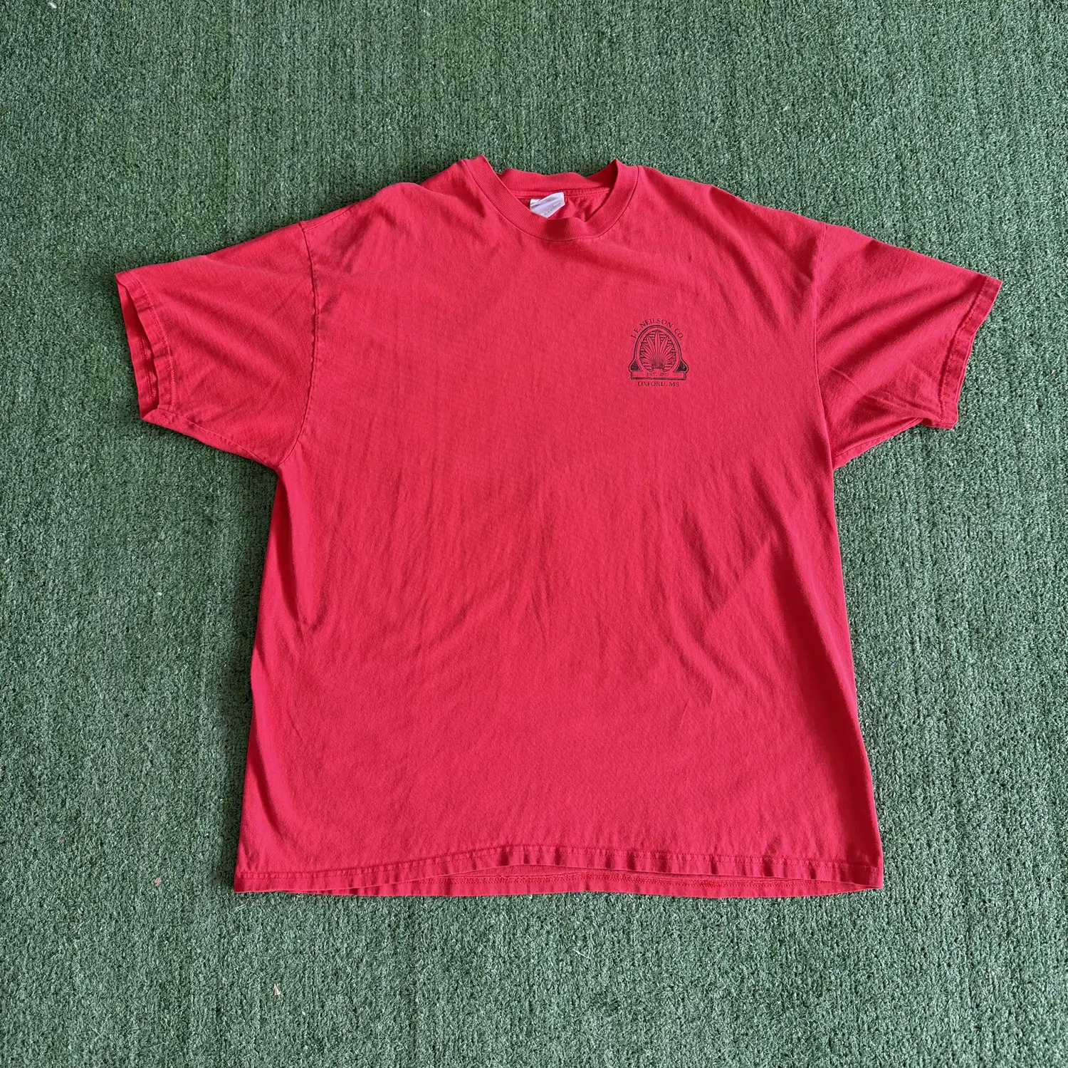 Neilson’s (XL)