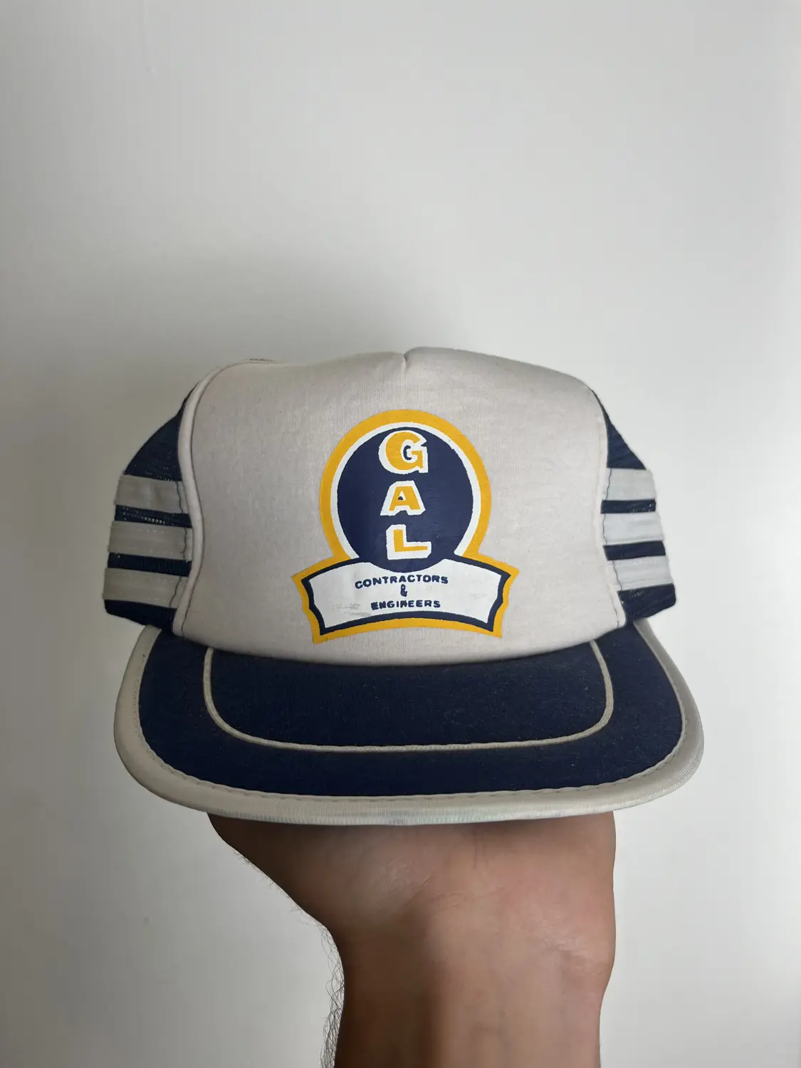 Gal hat