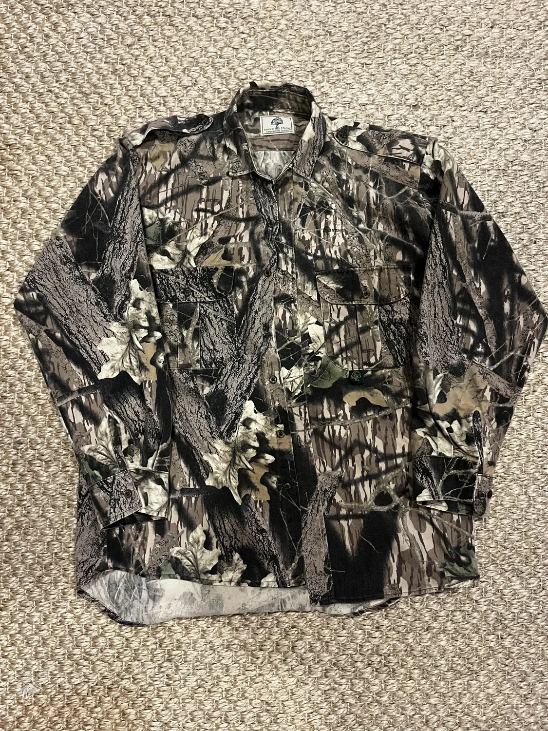 Vintage Mossy Oak Button up