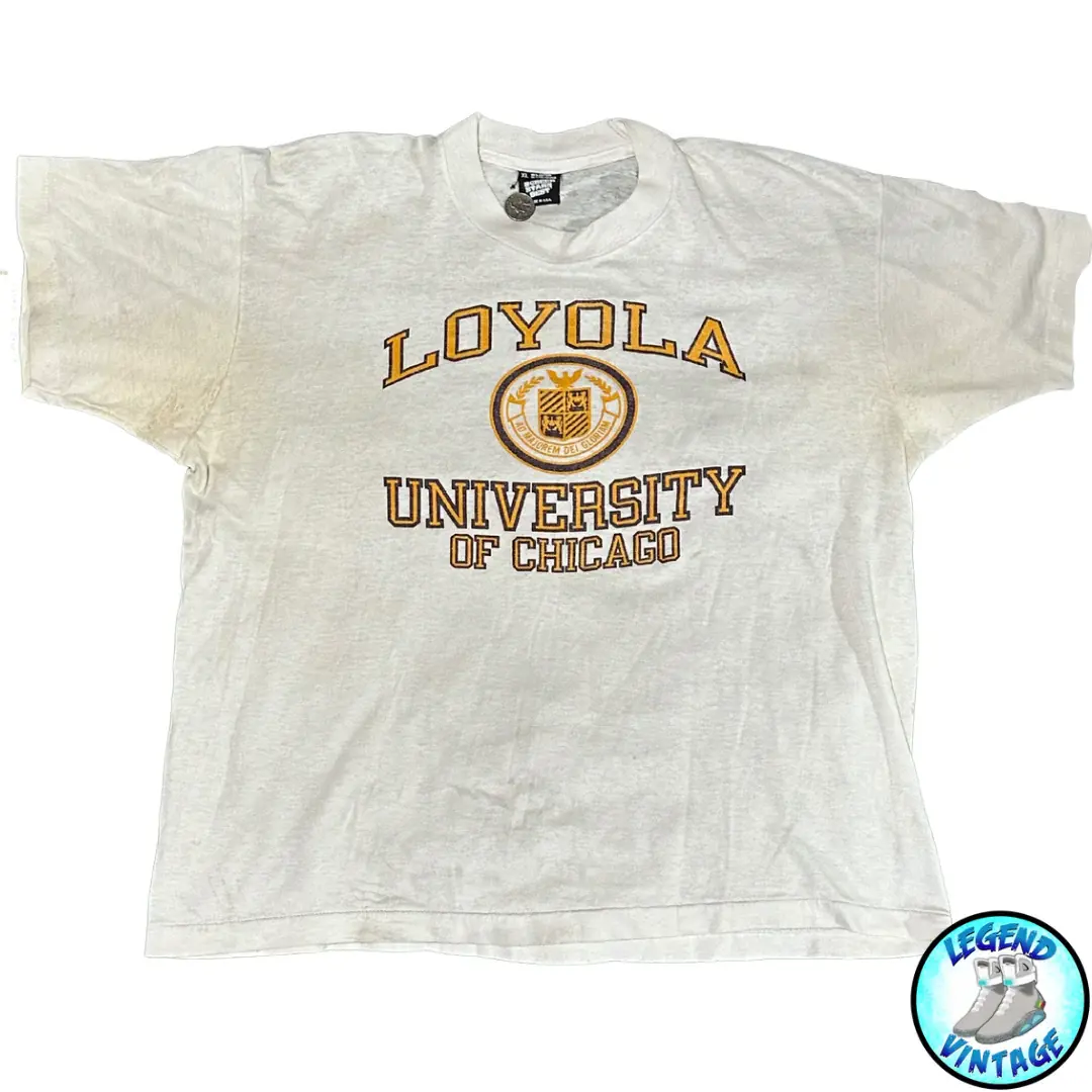 Loyola Spellout T-shirt