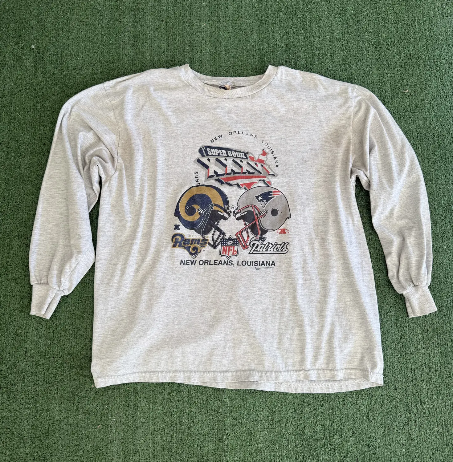 Super Bowl XXXVI Rams vs. Patriots Long Sleeve Jerzees Tee