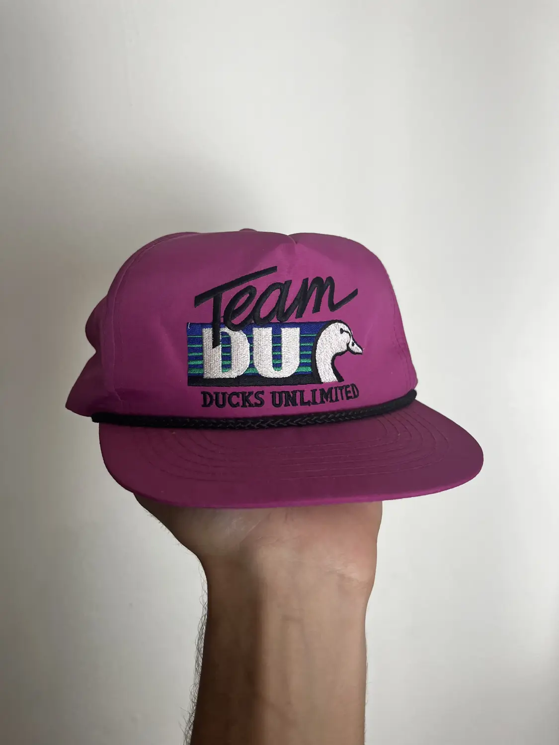 Team DU hat