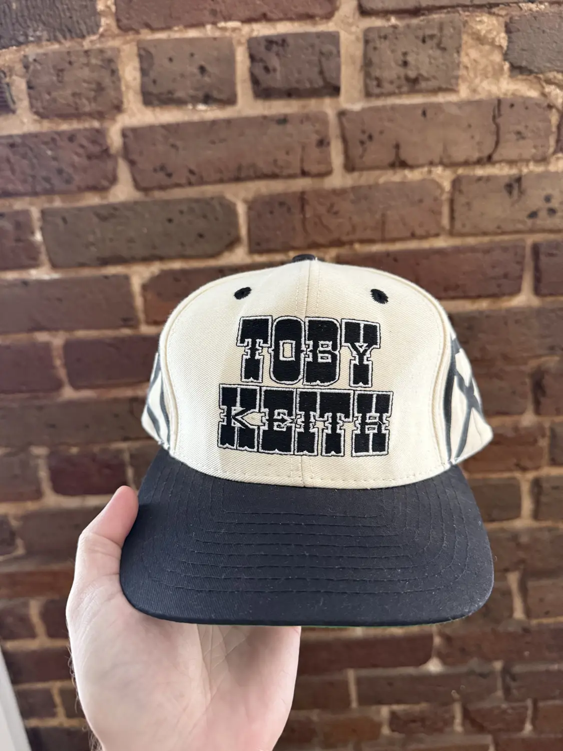 Vintage 90’s Toby Keith Boom Town Hat