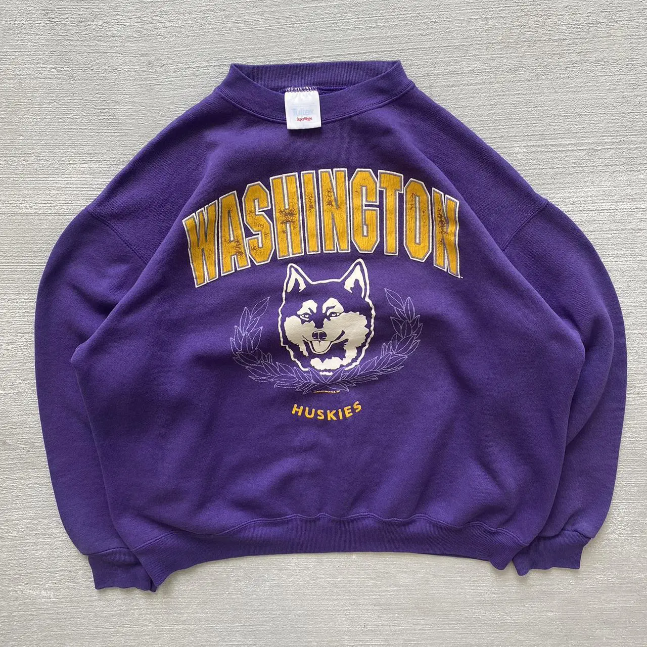 Vintage Washington Huskies Sweatshirt